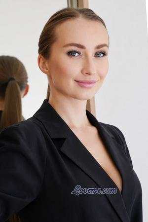227740 - Alla Age: 36 - Ukraine