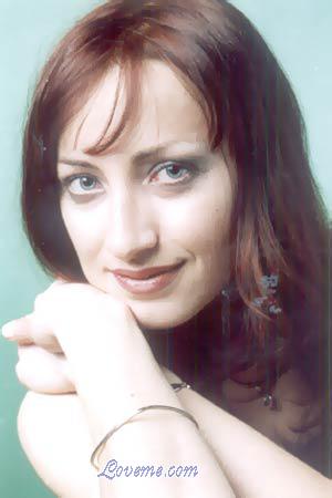 52813 - Lyuba Age: 29 - Russia