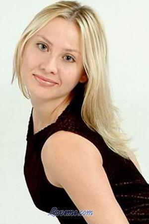 59184 - Oksana Age: 31 - Ukraine