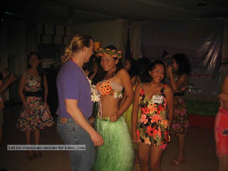 Philippine-Women-0174