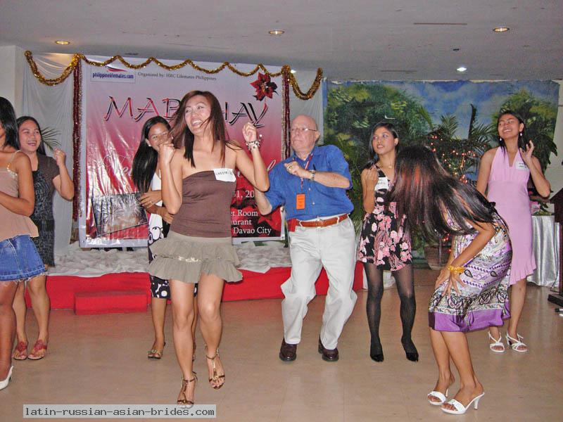 philippine-women-30