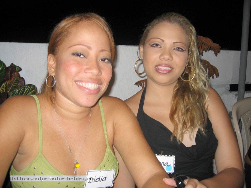 cartagena women 7115