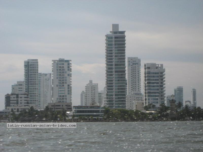 colombian-women-city-tour-17