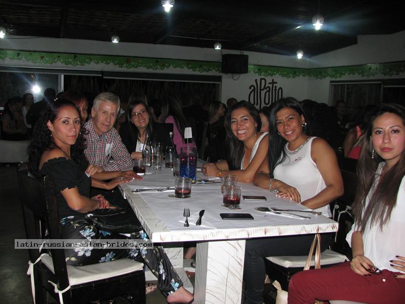 medellin-women-36